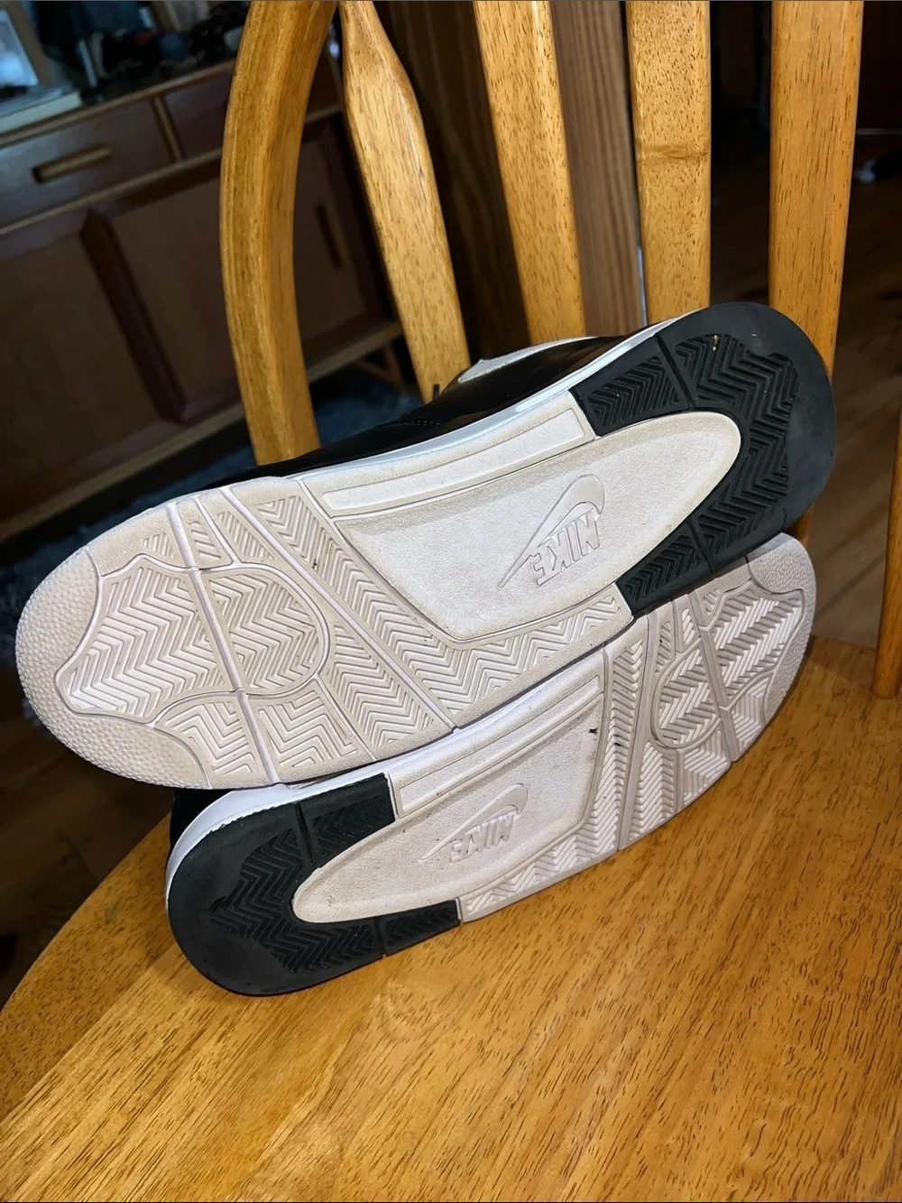 Nike Flight Legacy Black White Leather Sneakers BQ4212-002 Men’s Size US 10.5